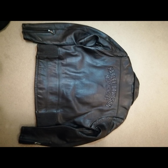 Harley Davidson Leather Jacket - Brand New - Picture 3 of 6